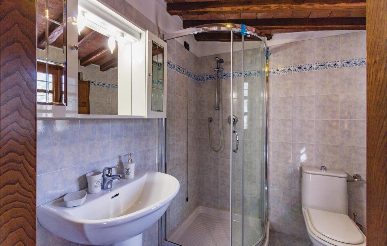 Beautiful Home In Pieve A Elici -Lu- With Kitchen Massarosa Εξωτερικό φωτογραφία